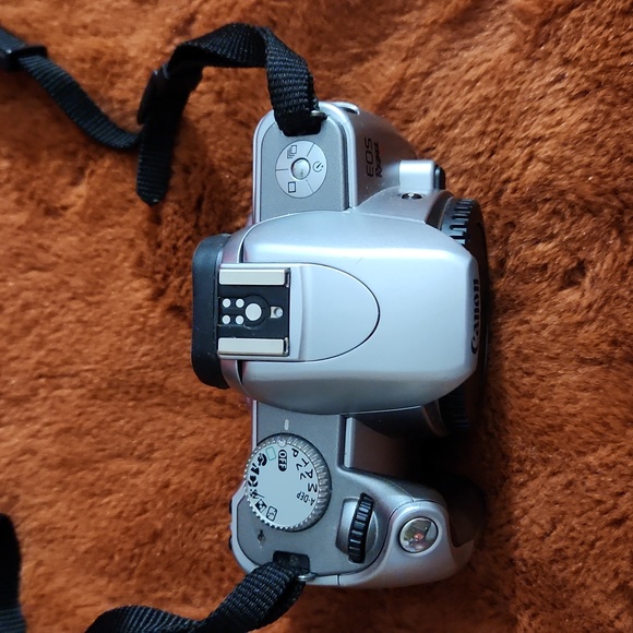 CANON EOS REBEL TI FILM CAMERA THIS IS A WOUNDERFUL CAMERA IF YOU DO B&W - Picture 2 of 11